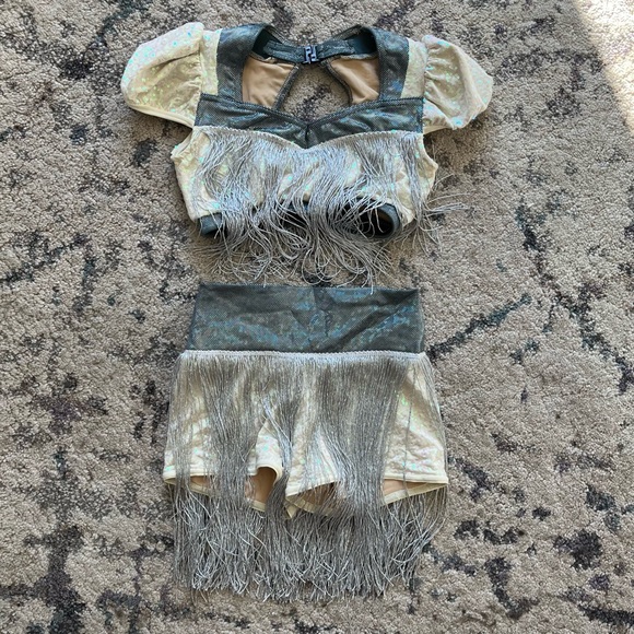 Custom Two Piece Beyoncé Inspired Dance Costume - Picture 1 of 7